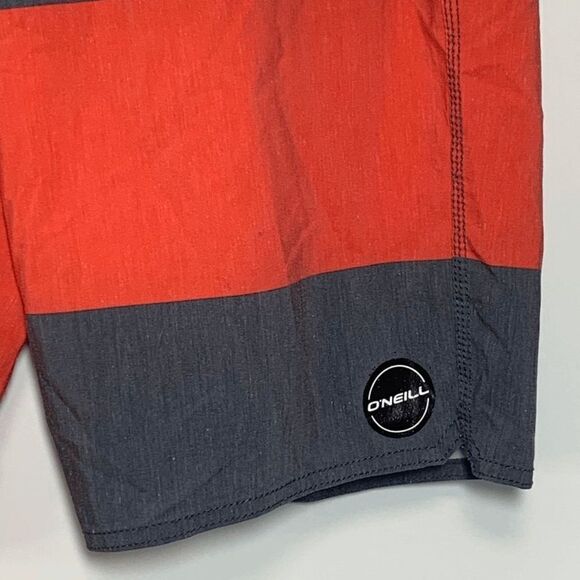 O'Neill 9" Unlined Board Shorts 32" Waist - Picture 2 of 7